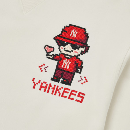 Áo nỉ MLB PLAY Pixel Characters Raised Man-to-Man New York Yankees 3AMTP0326-50IVS