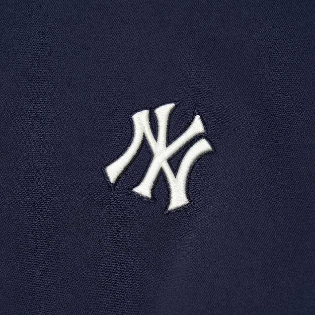 Áo nỉ MLB Paisley Bag Big Logo Overfit Sweatshirt New York Yankees ...