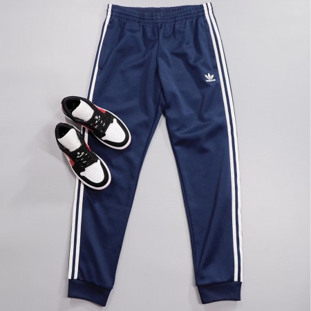  Quần Adidas Caliroots adidas Originals Superstar Track Pants DH5834